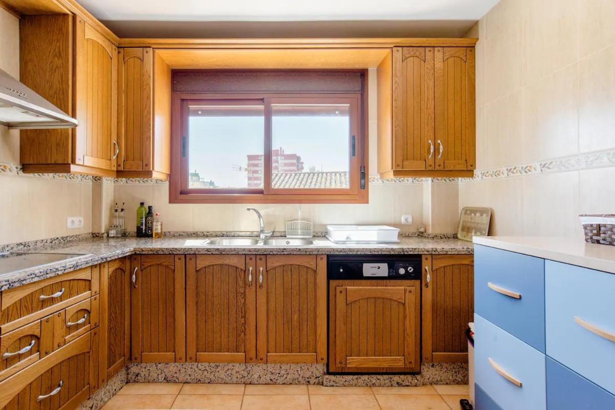 Habitacion En Casa Vacacional Fuengirola Bagian luar foto