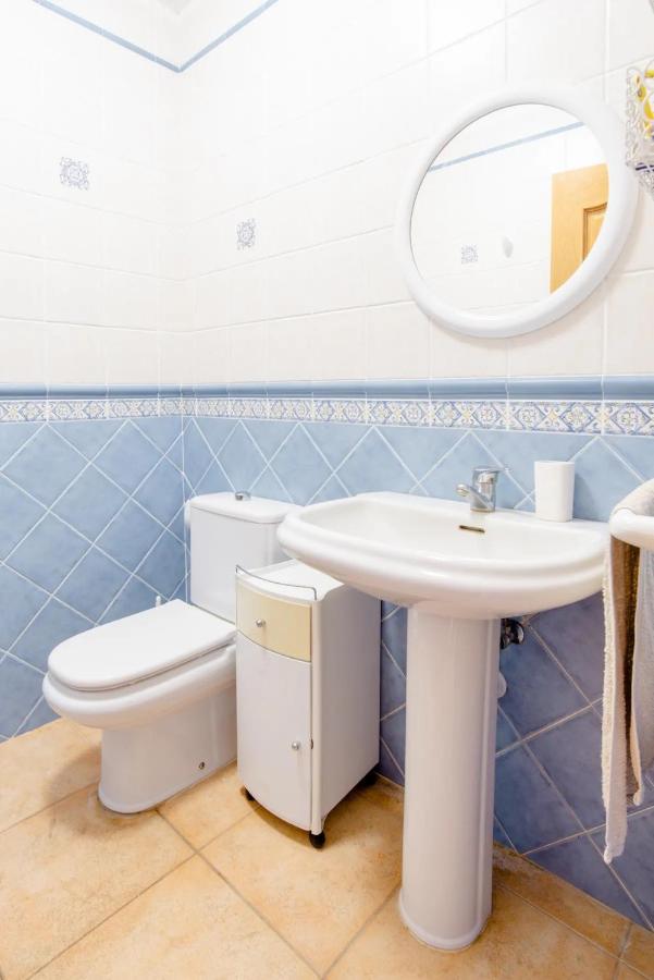 Habitacion En Casa Vacacional Fuengirola Bagian luar foto