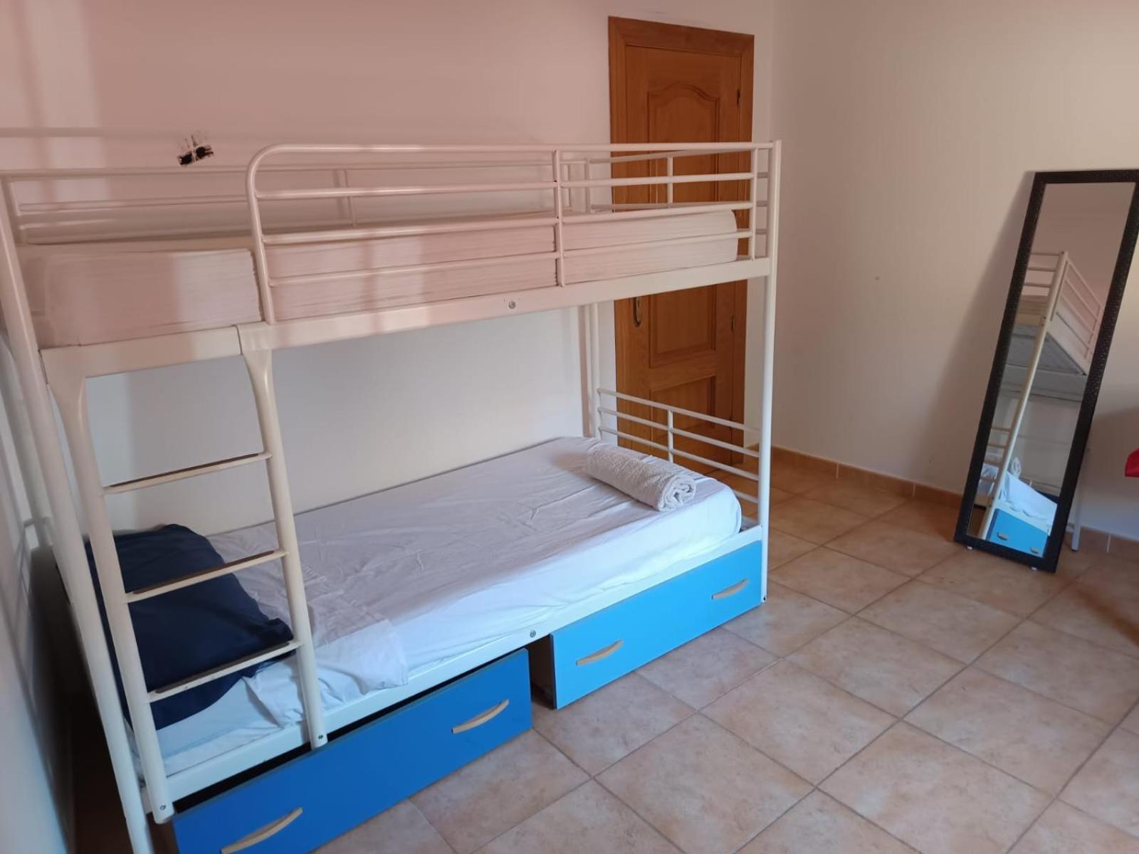 Habitacion En Casa Vacacional Fuengirola Bagian luar foto